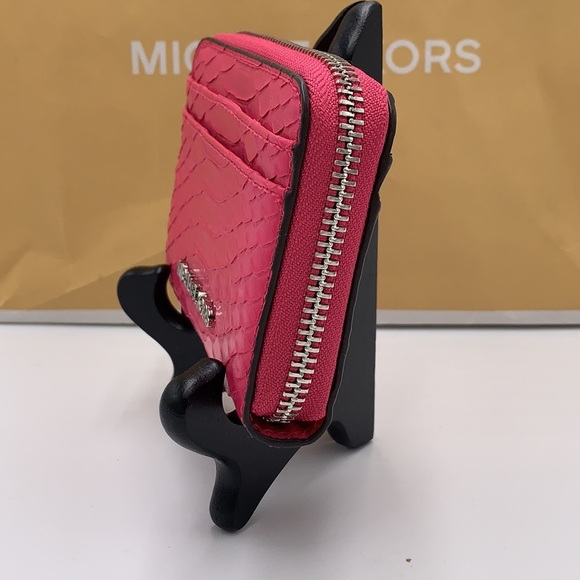 MICHAEL KORS MEDIUM ZIP AROUND CARD CASE WALLET ELECTRIC PINK COLOR - Picture 3 of 12